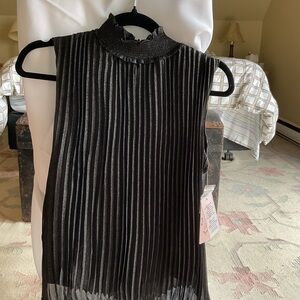Nanette Lepore Black Sleeveless Pleated Top Size S NWT